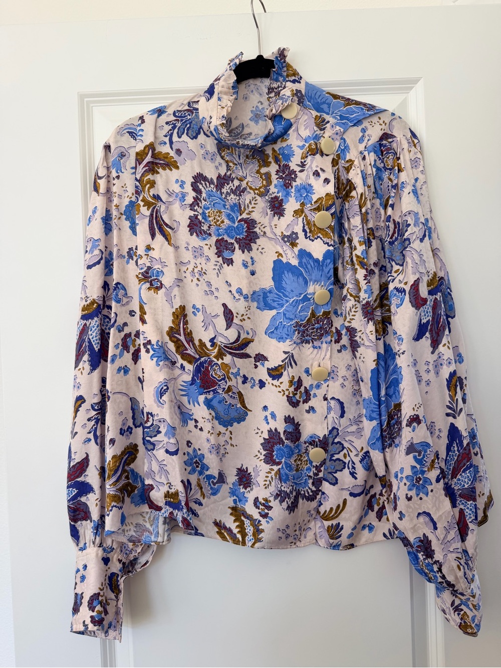 Floral Ruffle-Neck Blouse in Light Pink and Blue